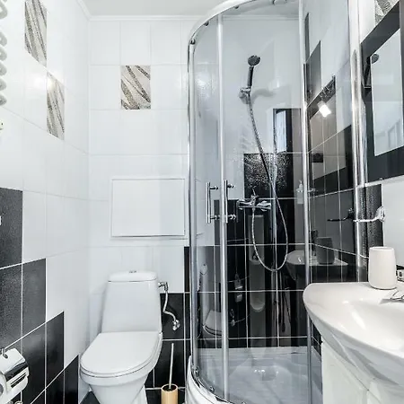 Inshiapartments On Bohomolʹtsya Str *
