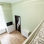דירה Inshiapartments On Bohomolʹtsya Str לבוב